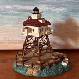 Harbour Lights Drum Point Lighthouse Figurine